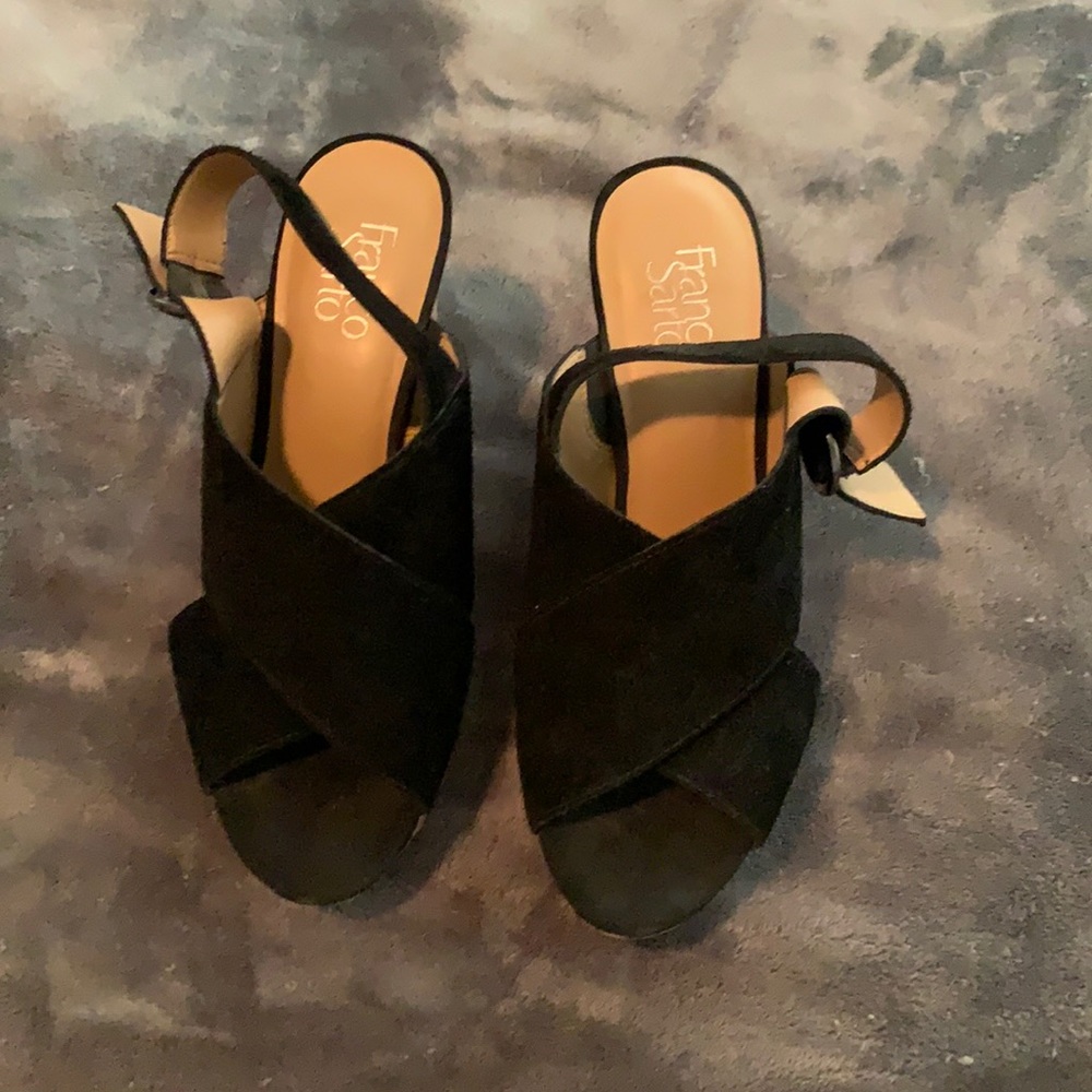 Black wedges 👠👡